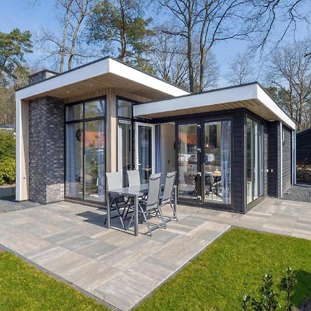 Modern House With Dishwasher In A Nature Reserve Hoenderloo Eksteriør billede